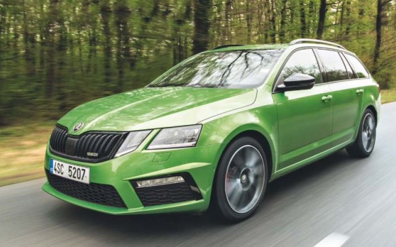 PREIZKUSILI SMO: Škoda octavia combi RS
