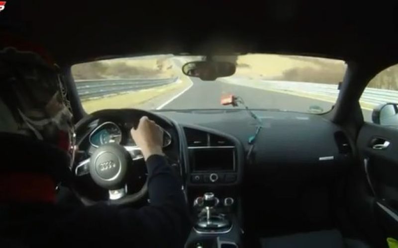 R8 hitrejši od Ferrari 599 GTB