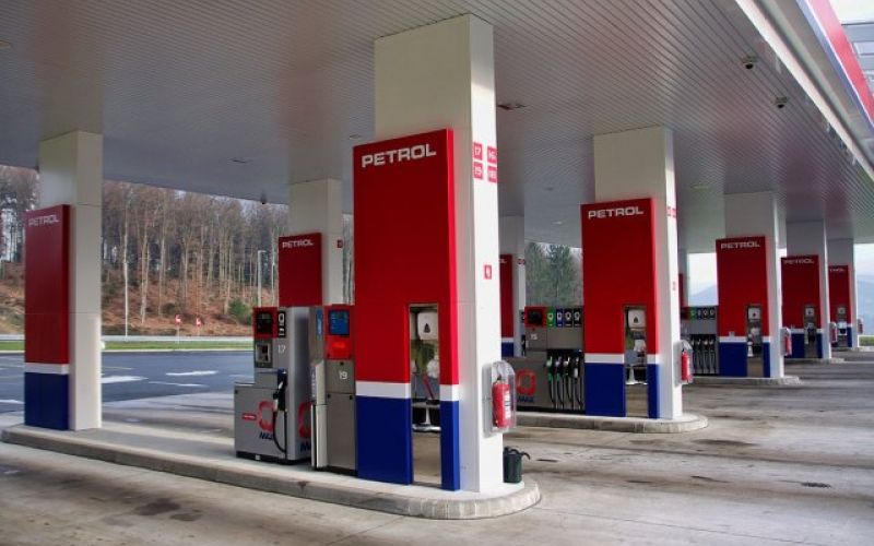 Gorivo nekoliko cenejše