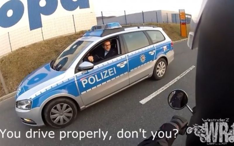 Prijazni policisti