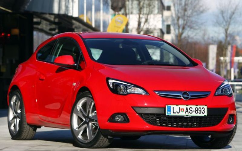Astra GTC tudi pri nas