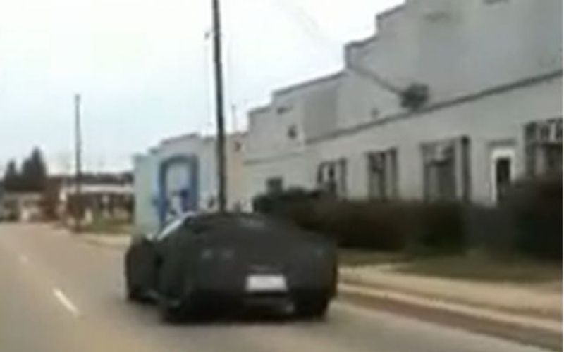 Nova corvette v kamuflaži