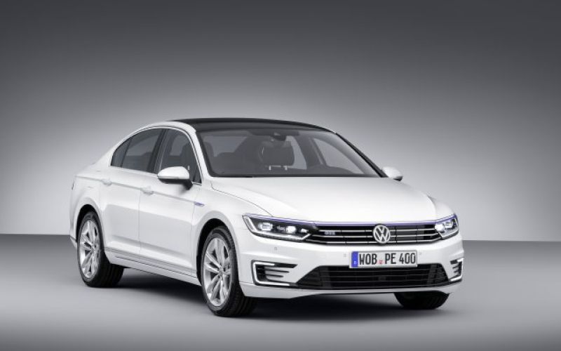 VW kljub varčevanju investira naprej