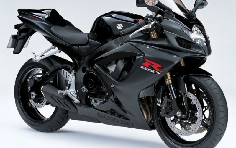 Suzuki odhaja iz Španije