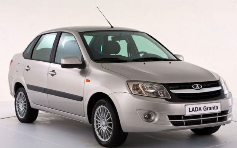 Lada bo v Moskvi predstavila model Granta