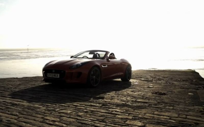 Je F-type boljši od 911?