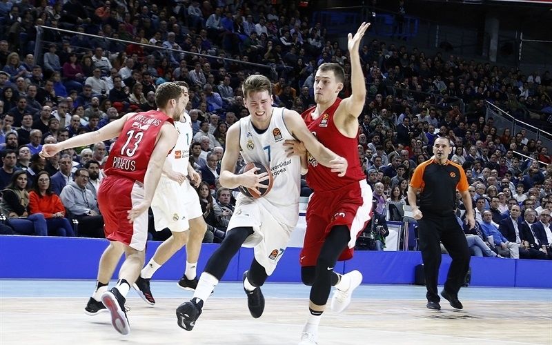 luka-doncic-real-madrid-eb17.jpg
