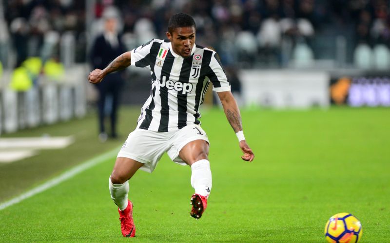 douglas costa re