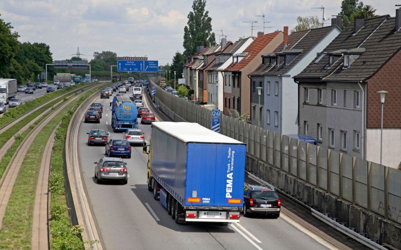 promet_avto.jpg