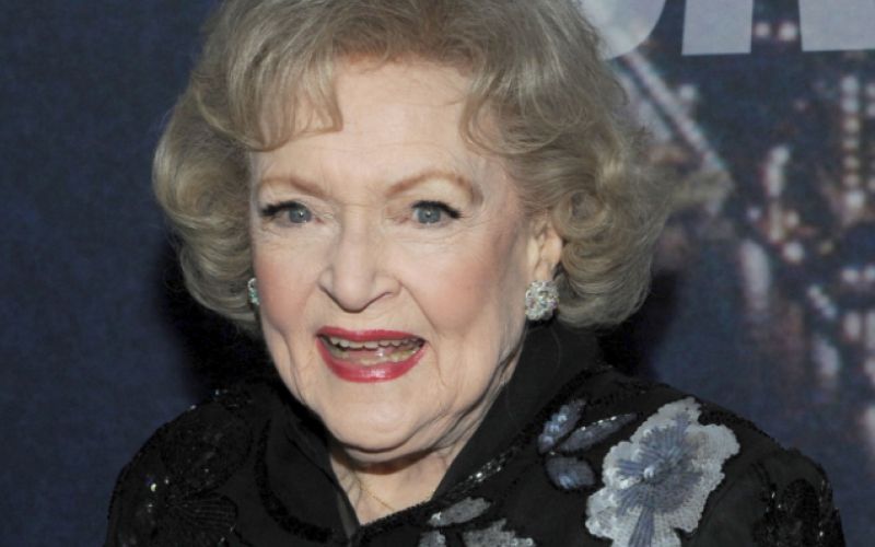 betty white.png