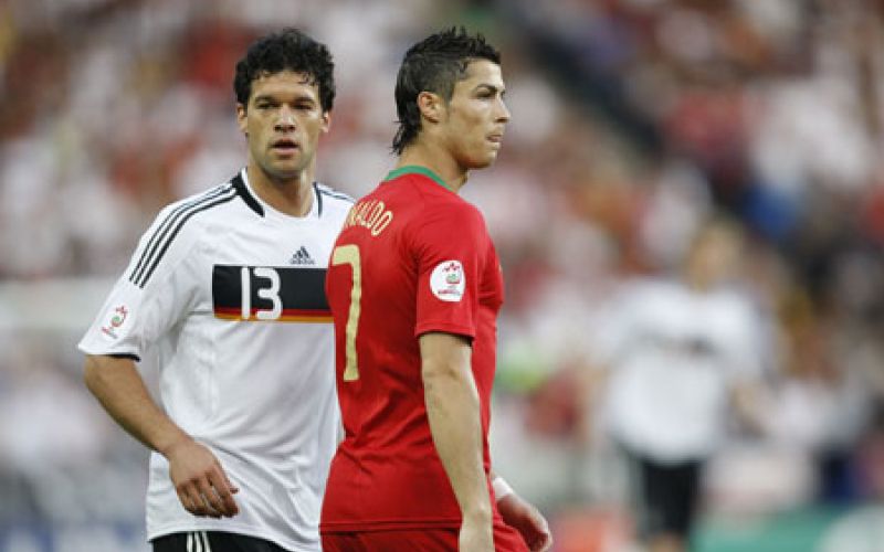ballack-ronaldo.jpg