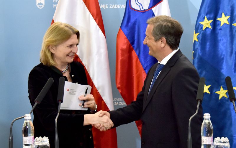 Karin Kneissl_Karl Erjavec.jpg