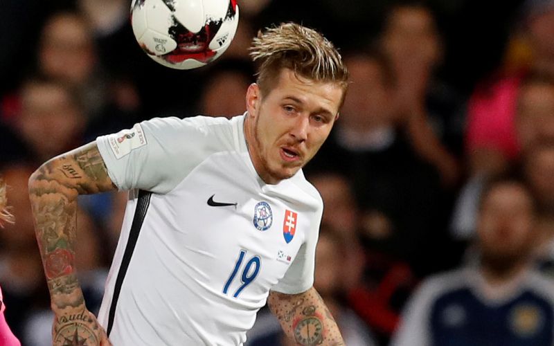 kucka re.jpg