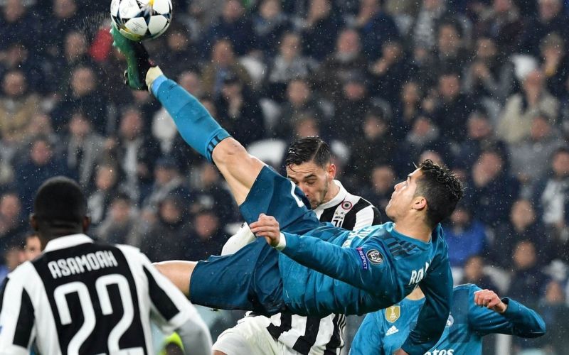 794-24-cristiano ronaldo.jpg