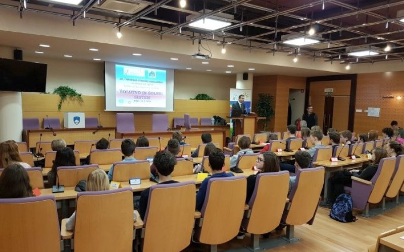otroski_parlament_krsko___1.jpg