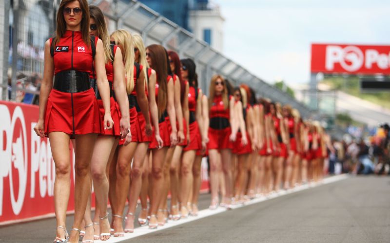 dekleta f1.jpg