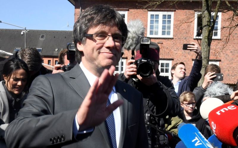 carles puigdemont.jpg