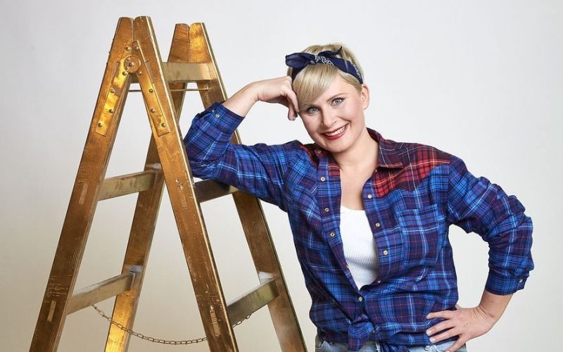 ana praznik.jpg