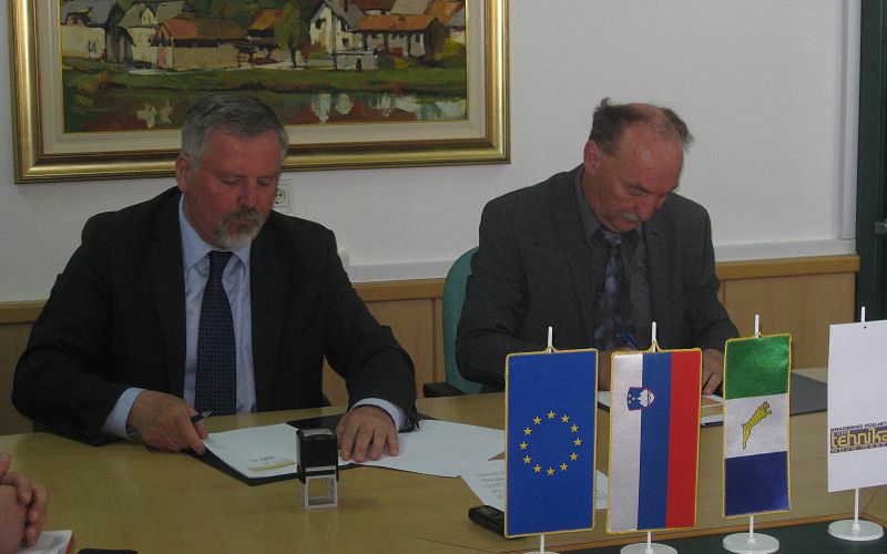 podpis_popgodbe.jpg