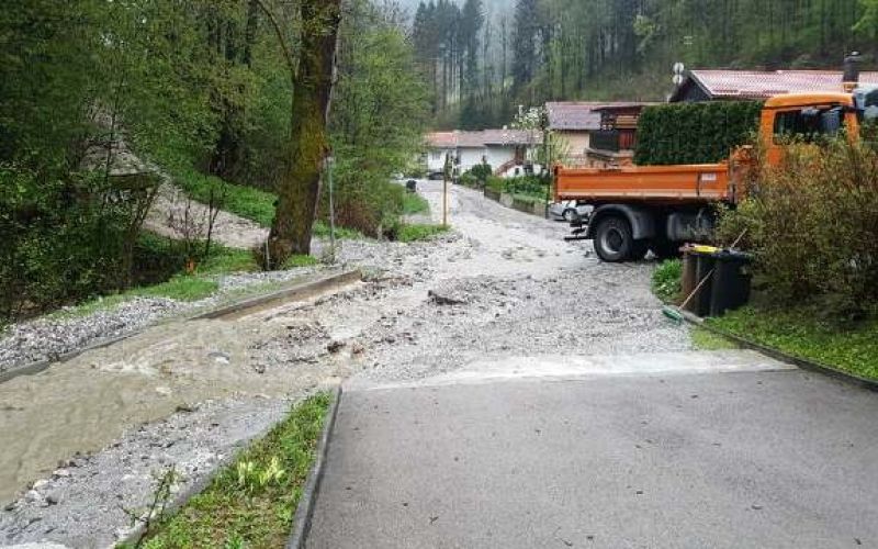 Poplavljena cesta Trbovlje