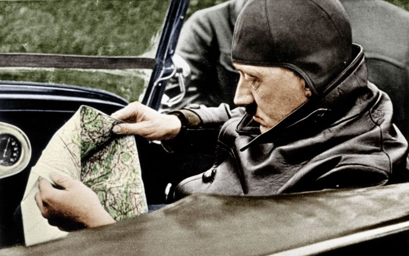 Adolf Hitler.jpg