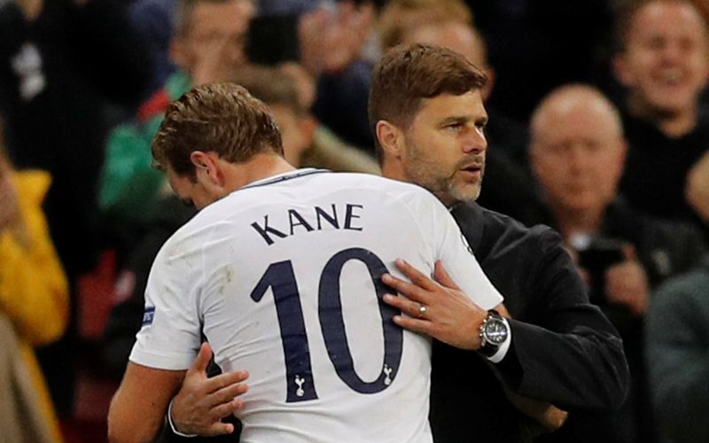 kane pochettino.jpg