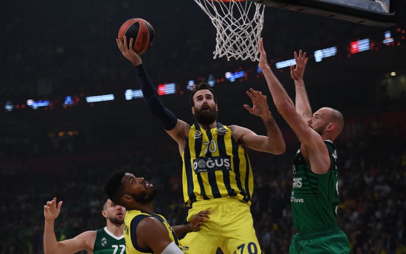 fenerbahce zalgiris pm.jpg