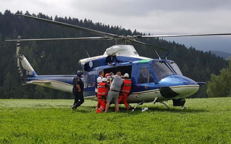 helikopter, reševanje, policijski helikopter