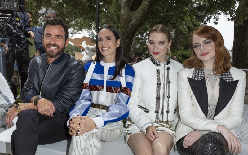 Justin Theroux, Emma Stone.jpg