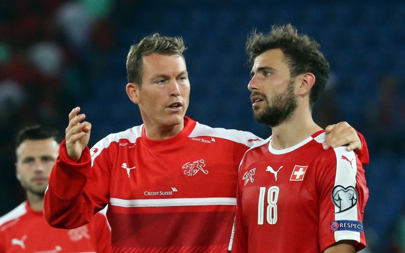 lichsteiner re.jpg