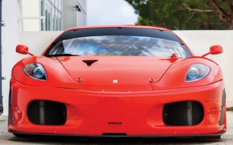 ferrari.jpg