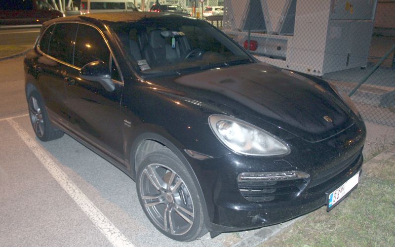 porsche cayenne