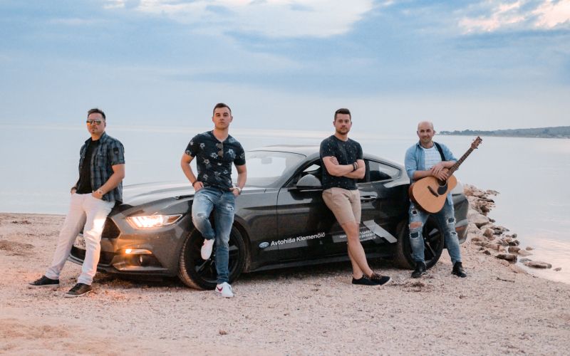 Tarapana Band