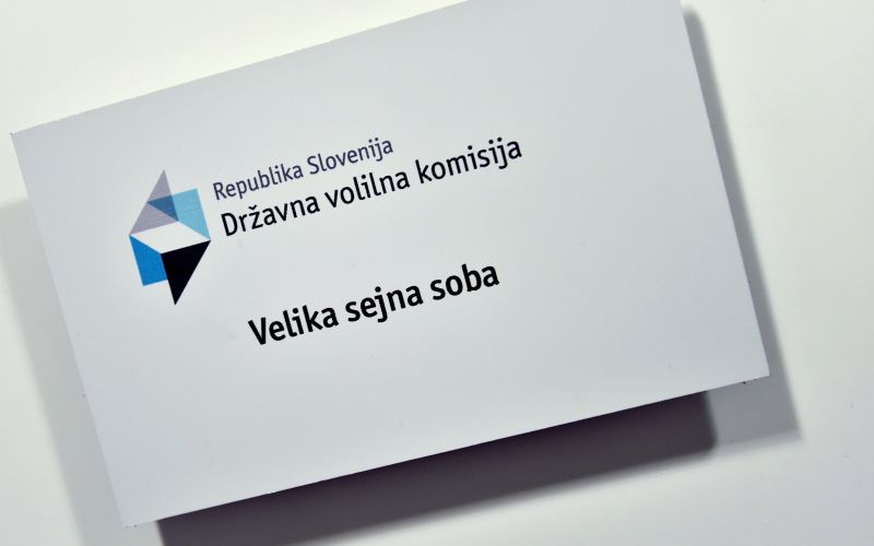 Predsednik države Borut Pahor se bo danes srečal z DVK.