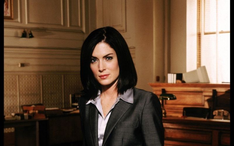 Lara Flynn Boyle.jpg