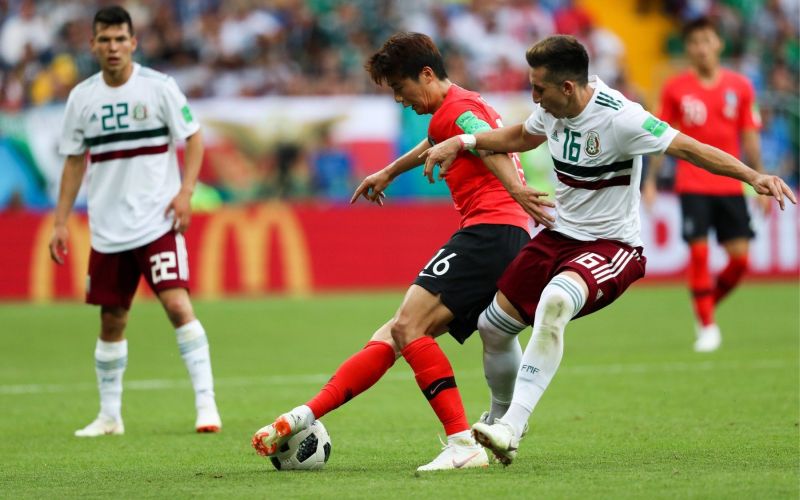 hector herrera.jpg