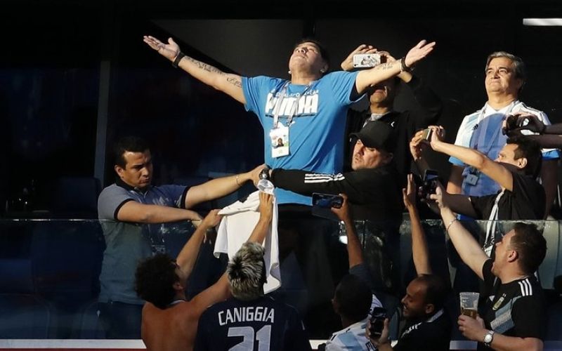 maradona.jpg