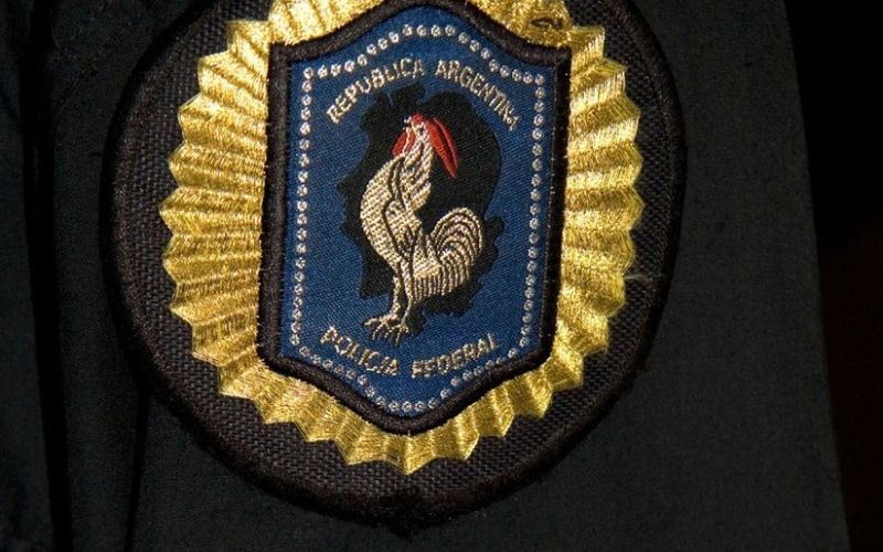argentinska policija.jpg