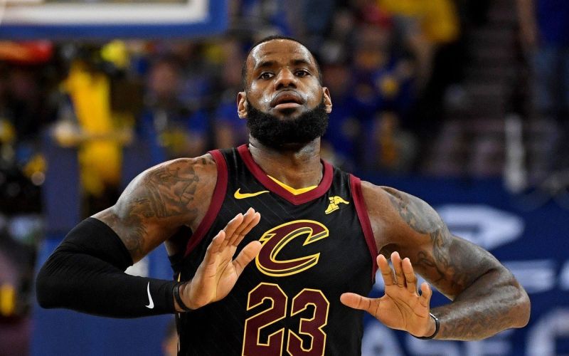 lebron james.jpg