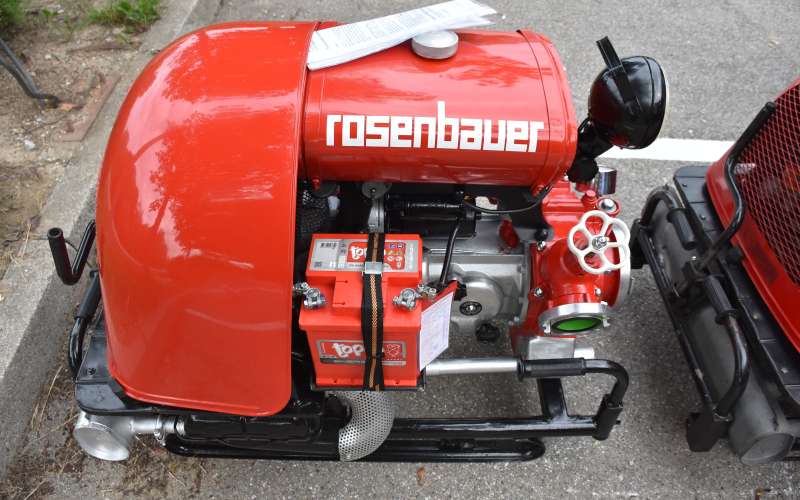 motorna_brizgalna_rosenbauer.jpg