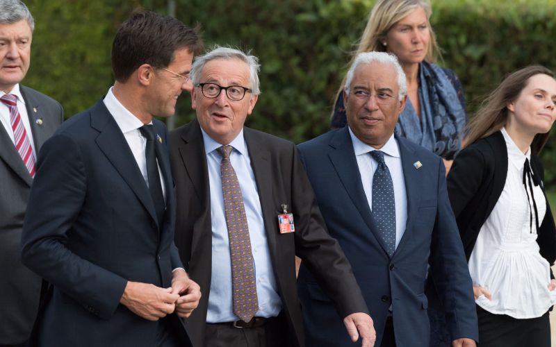 juncker_ravnotežje.jpg
