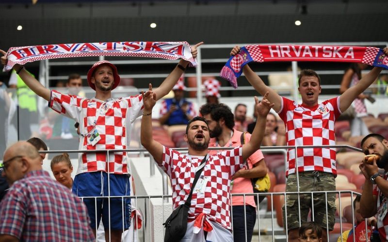 hrvaški navijači.jpg