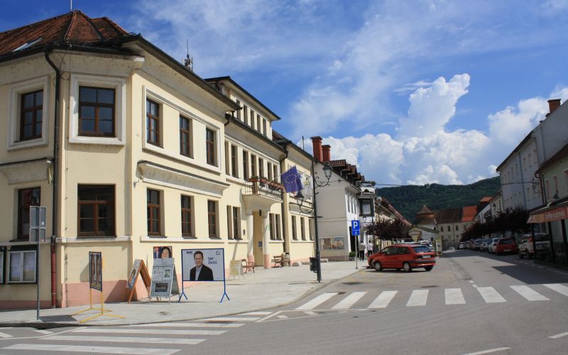 obcina_brezice_stavba.jpg