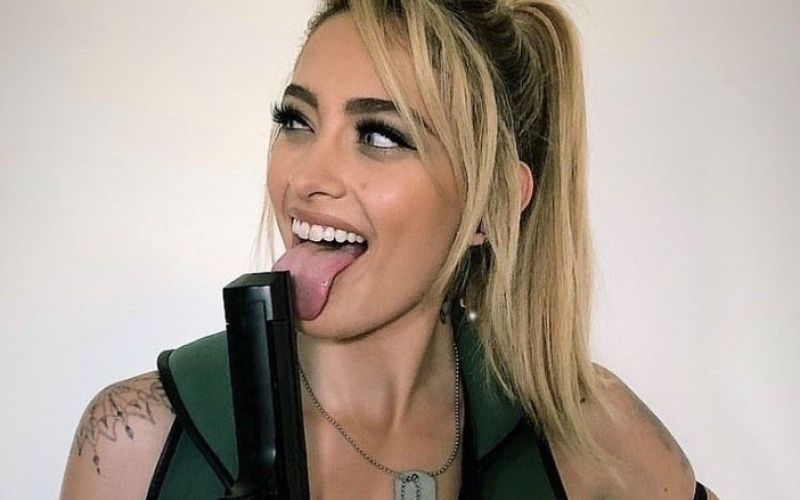 paris jaskson.jpg