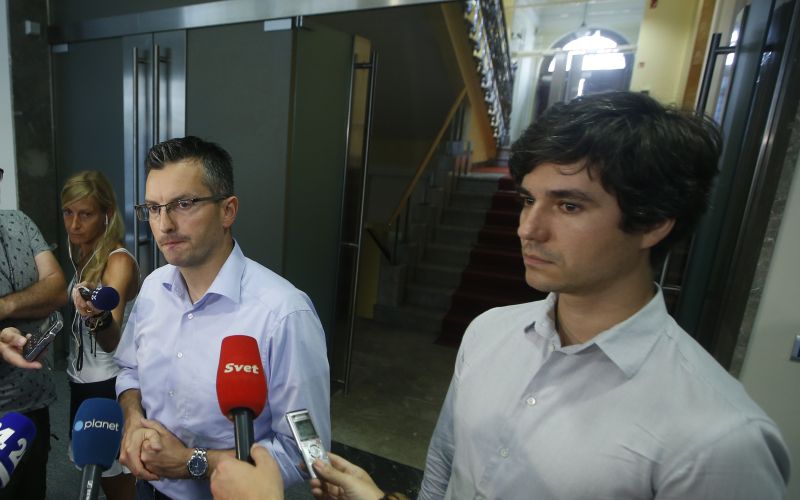 marjan šarec, luka mesec