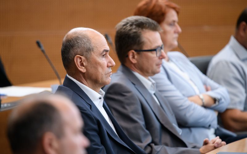janez janša_sds.jpg