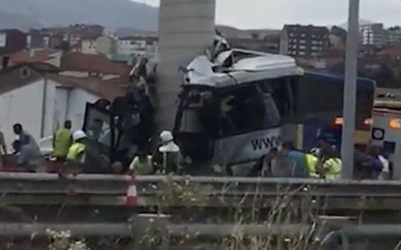 steber, avtobus, aviles.jpg