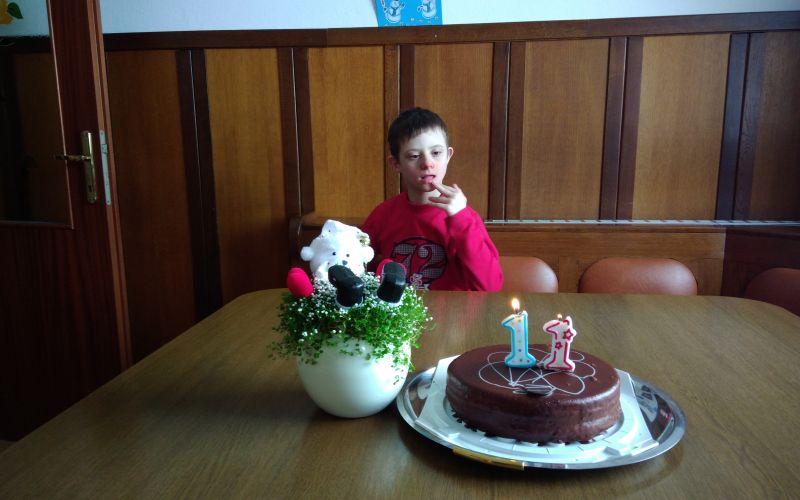 David Robinek, torta, rojstni dan.jpg