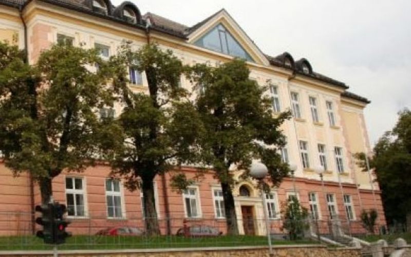 gimnazija_novo_mesto.jpg