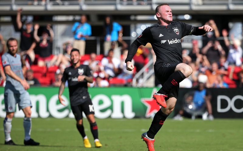 rooney 18 pm.jpg